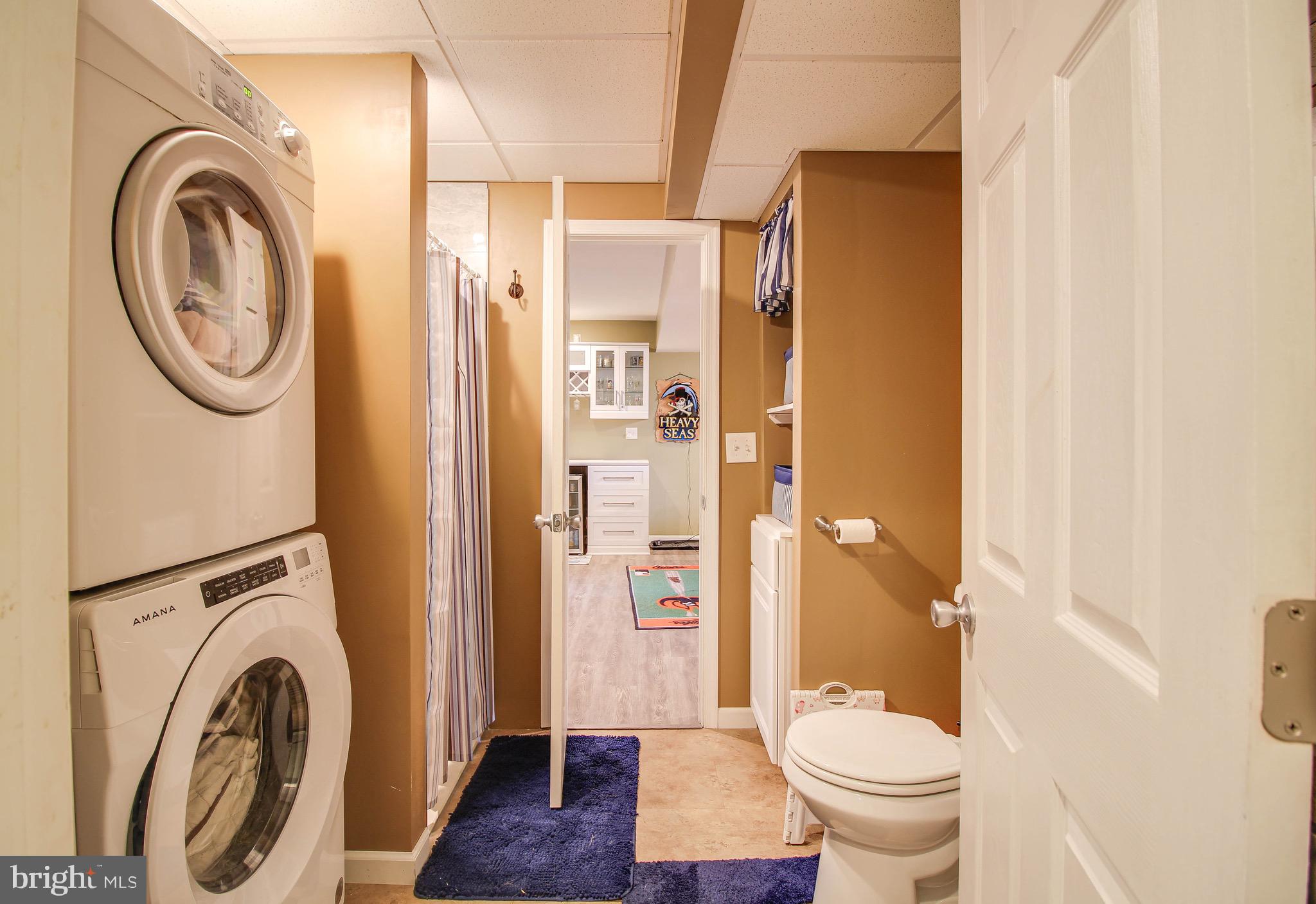 8000 Solley Road Glen Burnie, MD 21060 - Photo 30 of 44 a bathroom with a sink a toilet and shower