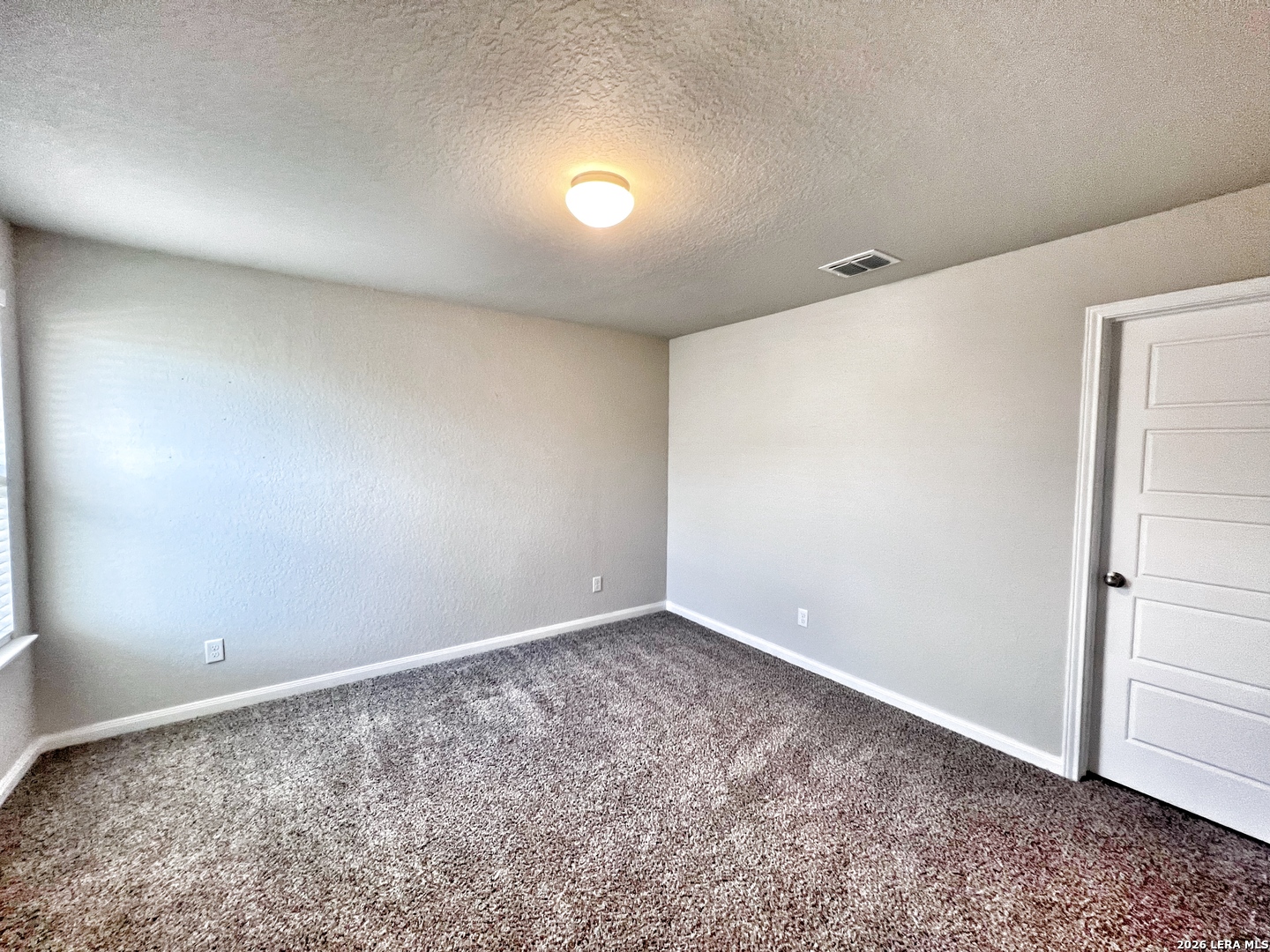 1224 Loma Ranch New Braunfels, TX 78132 - Photo 16 of 29 an empty room with a workbench