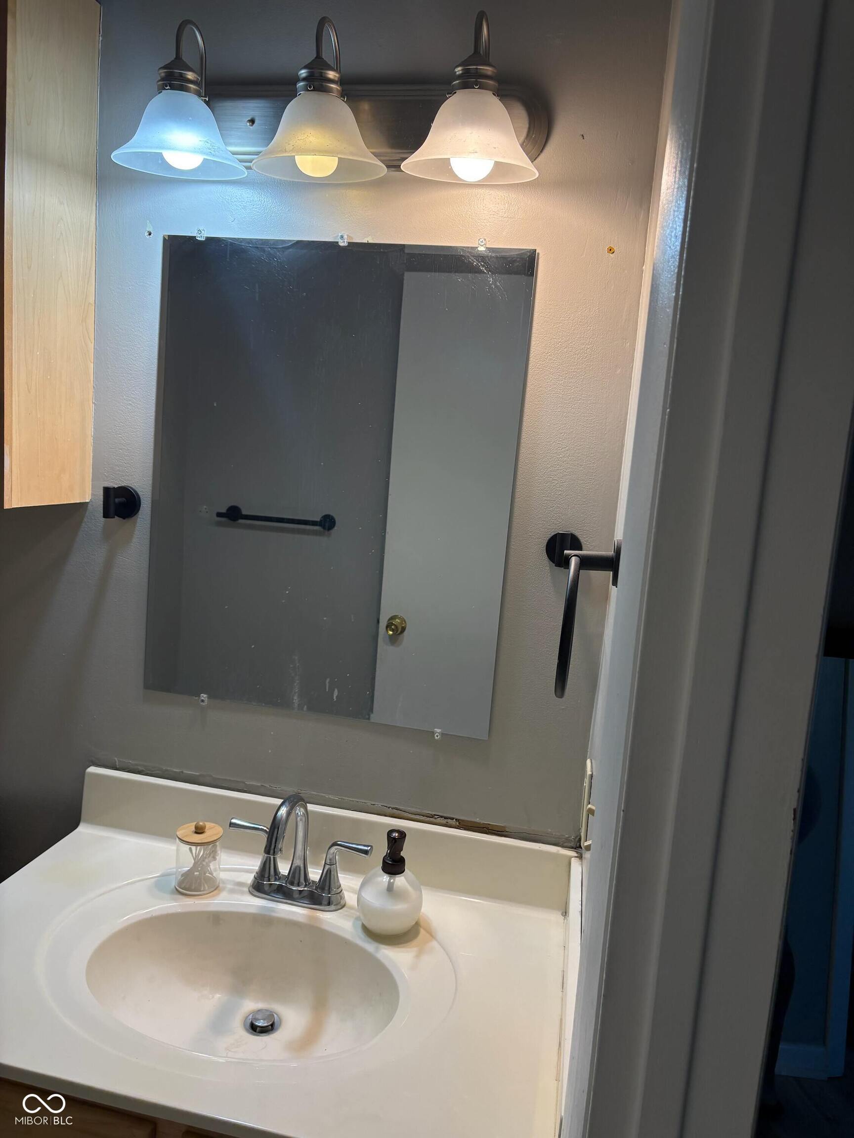 5304 North Franklin Road Indianapolis, IN 46226 - Photo 13 of 18