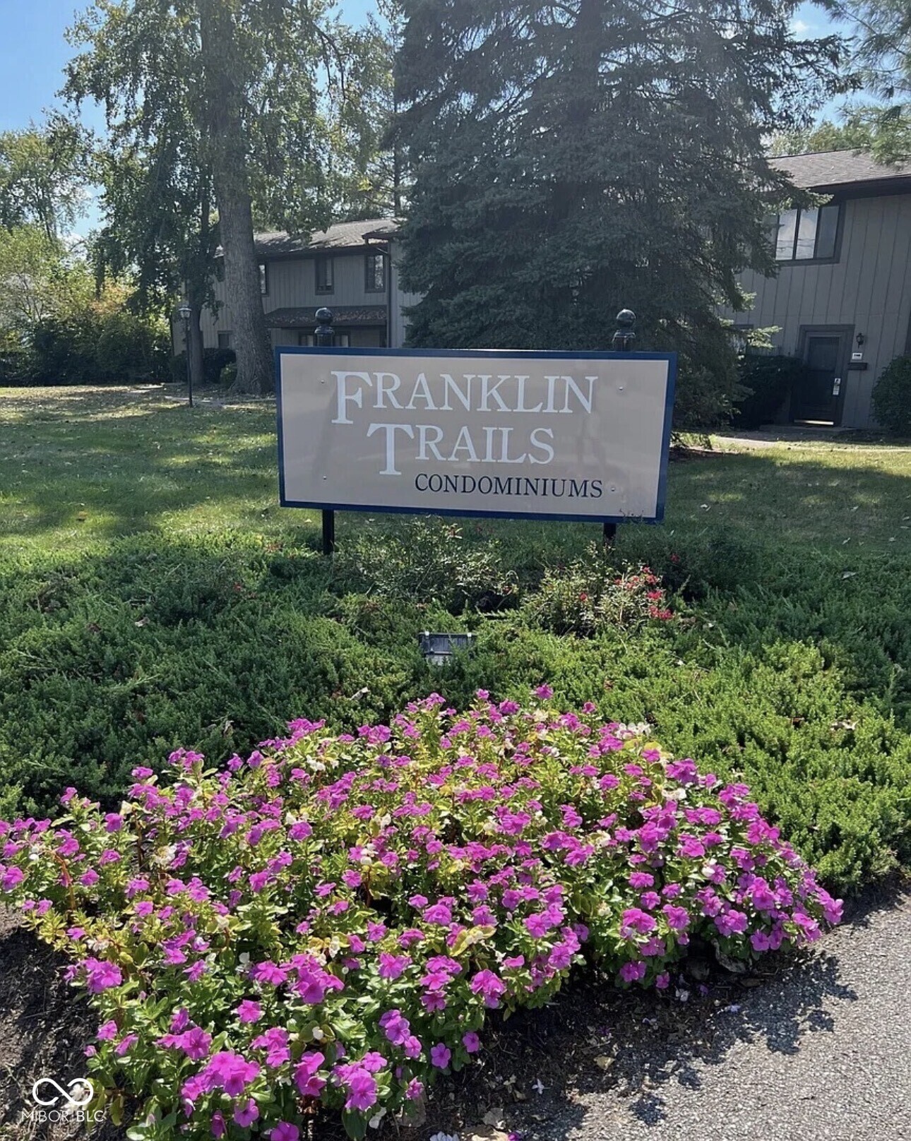 5304 North Franklin Road Indianapolis, IN 46226 - Photo 2 of 18