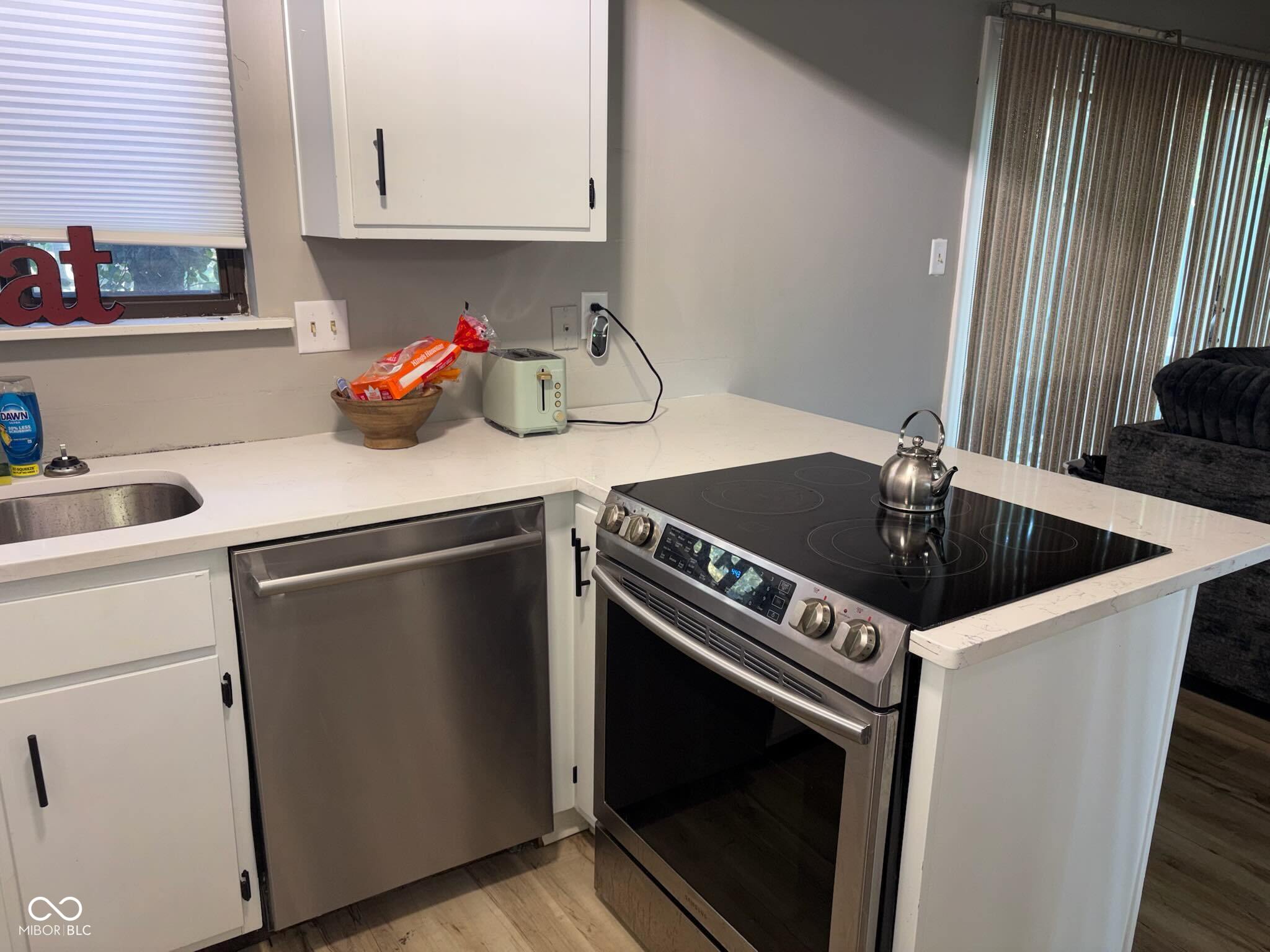 5304 North Franklin Road Indianapolis, IN 46226 - Photo 5 of 18