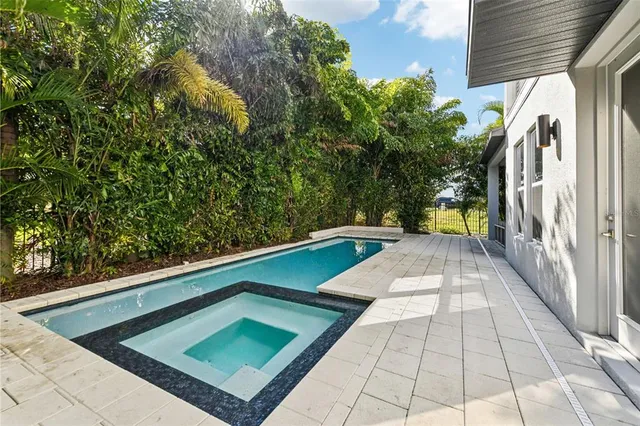 $5,999 | 6054 Bimini Twist Loop, Orlando, FL 32819