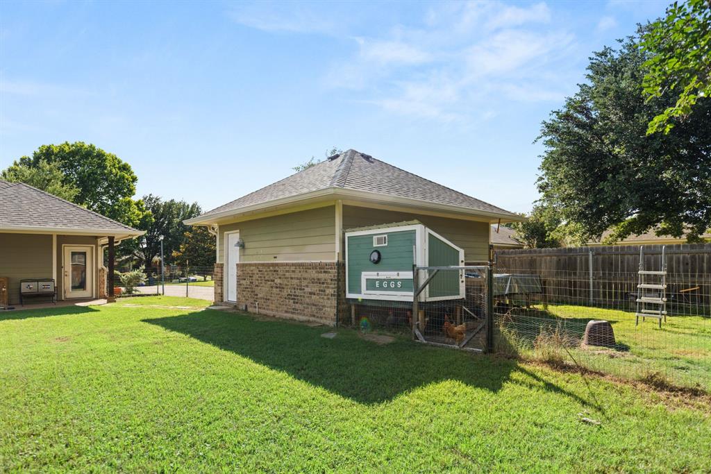 10609 Aquilla Trail Waco, TX 76708 - Photo 10 of 30