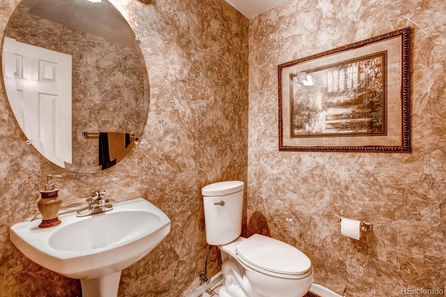 10669 Cherrybrook Circle Highlands Ranch, CO 80126 - Photo 12 of 28 Gallery Image 12