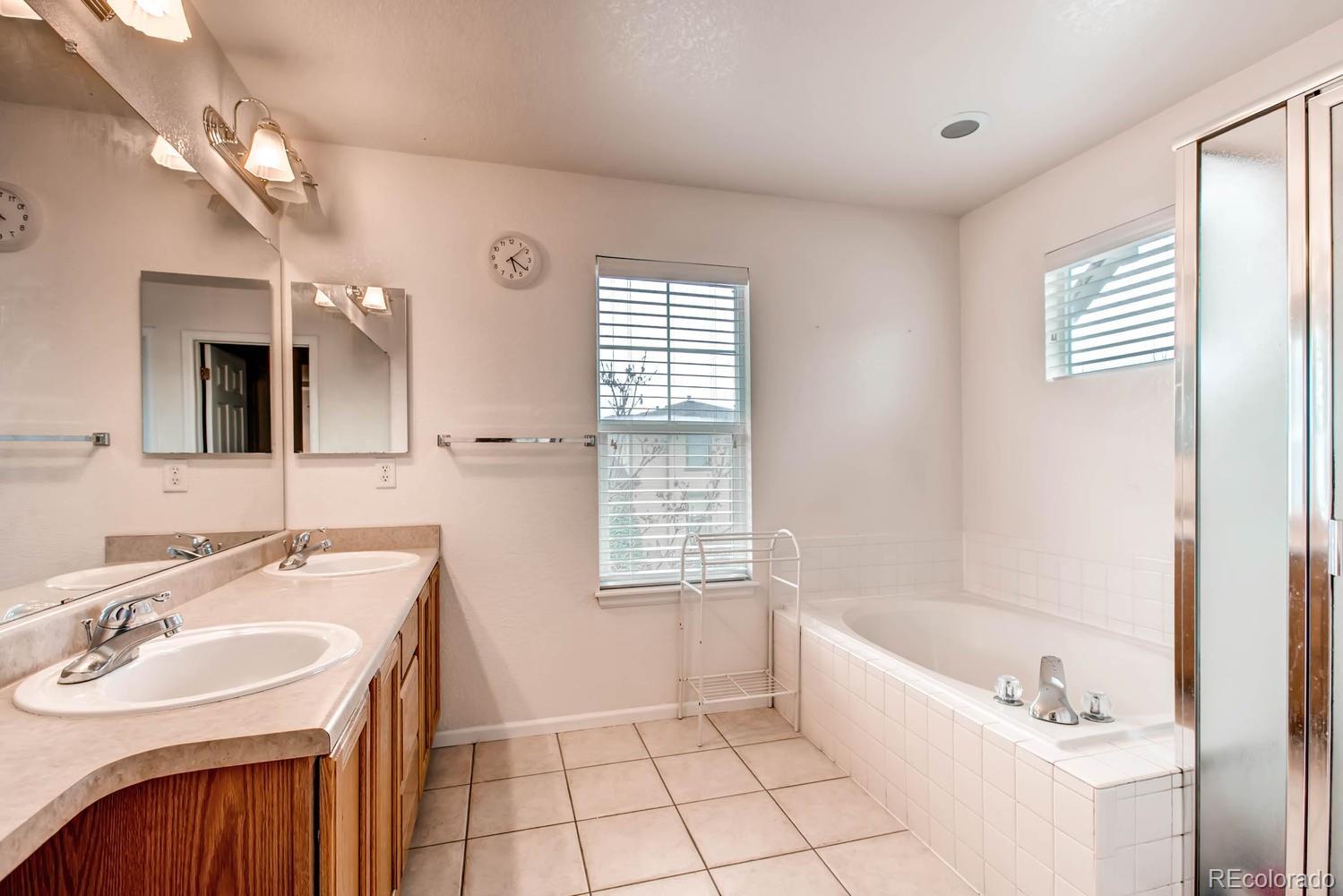 10669 Cherrybrook Circle Highlands Ranch, CO 80126 - Photo 16 of 28 Gallery Image 16