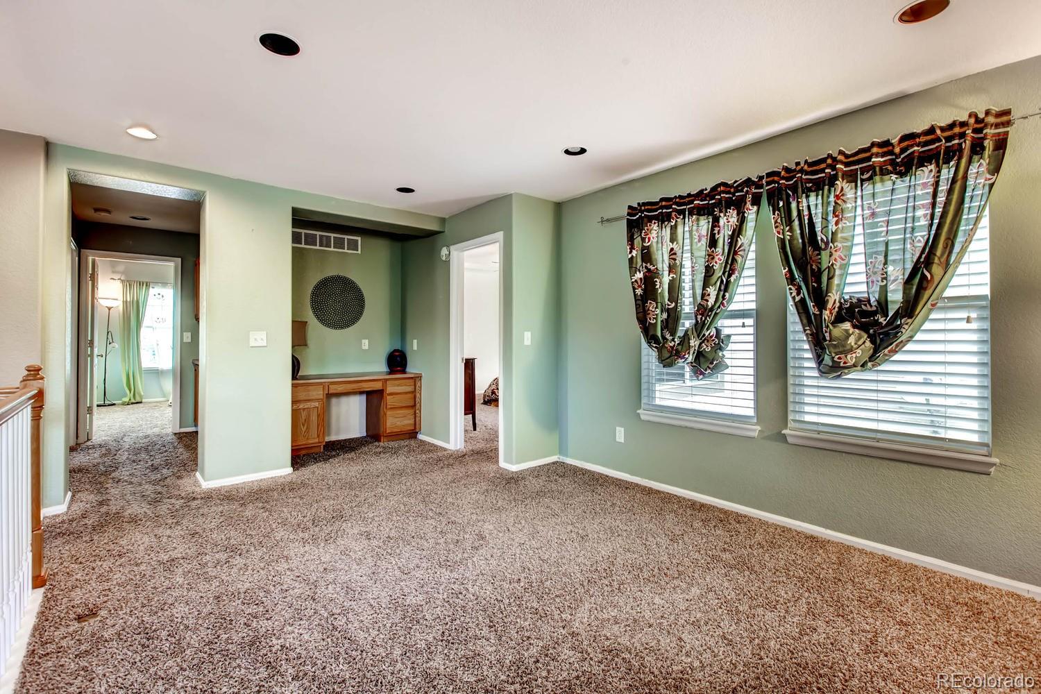 10669 Cherrybrook Circle Highlands Ranch, CO 80126 - Photo 20 of 28 Gallery Image 20