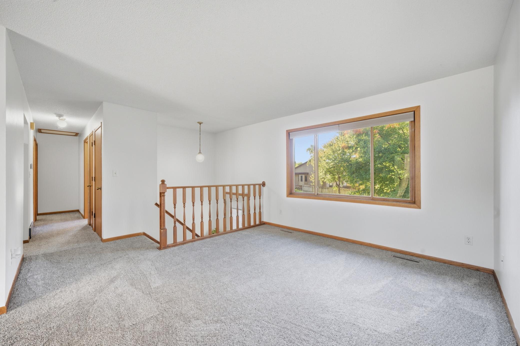 4339 Manor Park Drive Northwest Rochester, MN 55901 - Photo 4 of 22