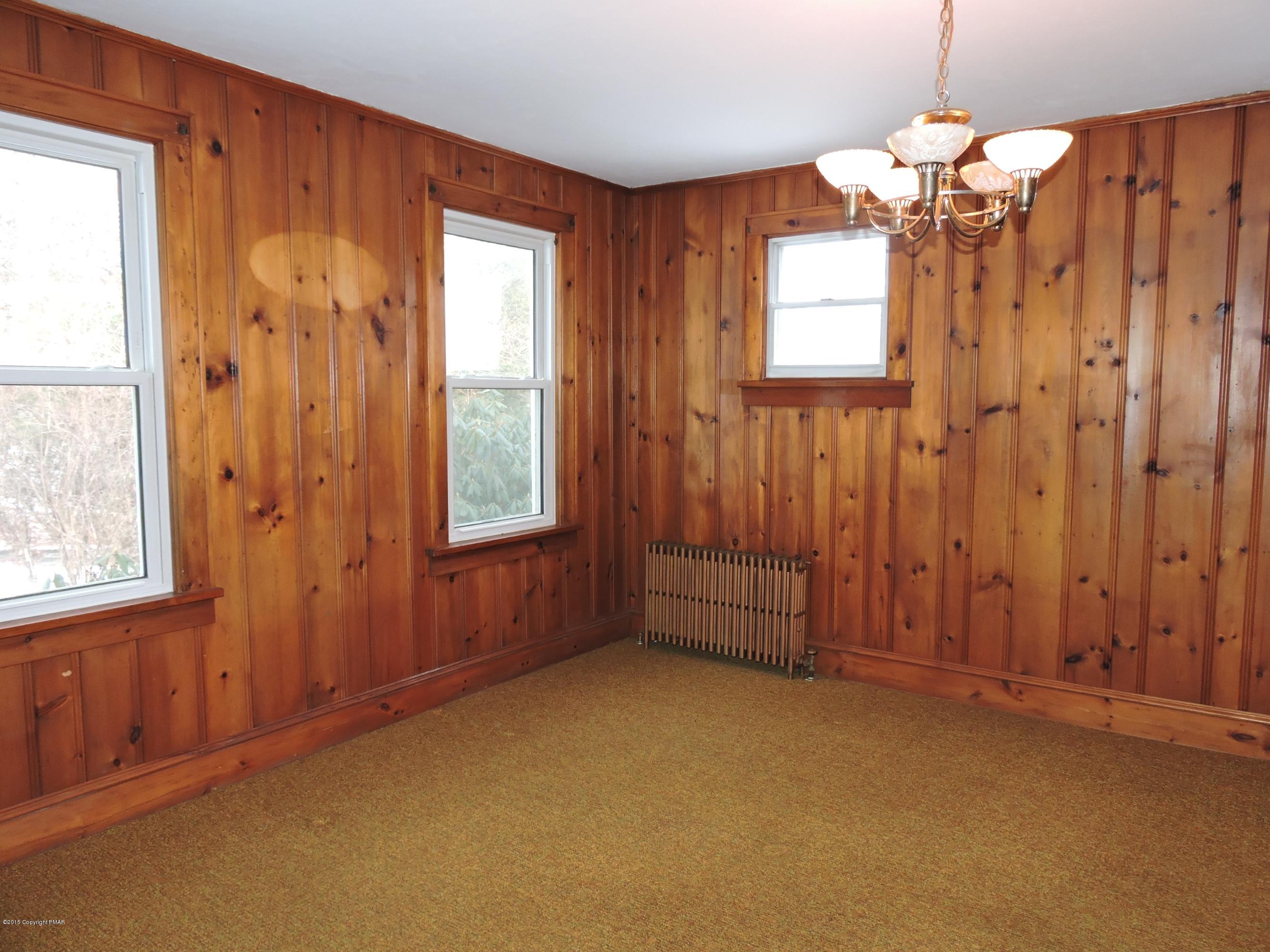 310 Dutch Hill Road Canadensis, PA 18325 - Photo 13 of 36 Dining Room