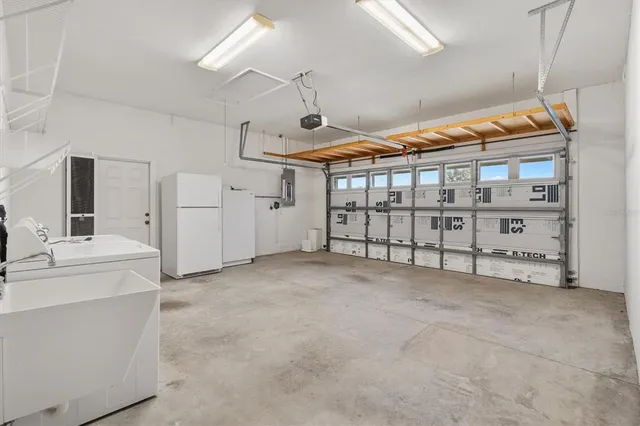 $330,000 | 17409 Southeast 111th Circle, Summerfield, FL 34491