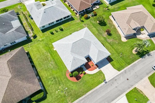 $330,000 | 17409 Southeast 111th Circle, Summerfield, FL 34491