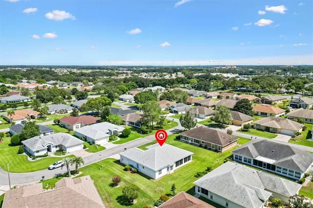 $330,000 | 17409 Southeast 111th Circle, Summerfield, FL 34491