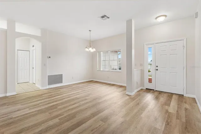 $330,000 | 17409 Southeast 111th Circle, Summerfield, FL 34491