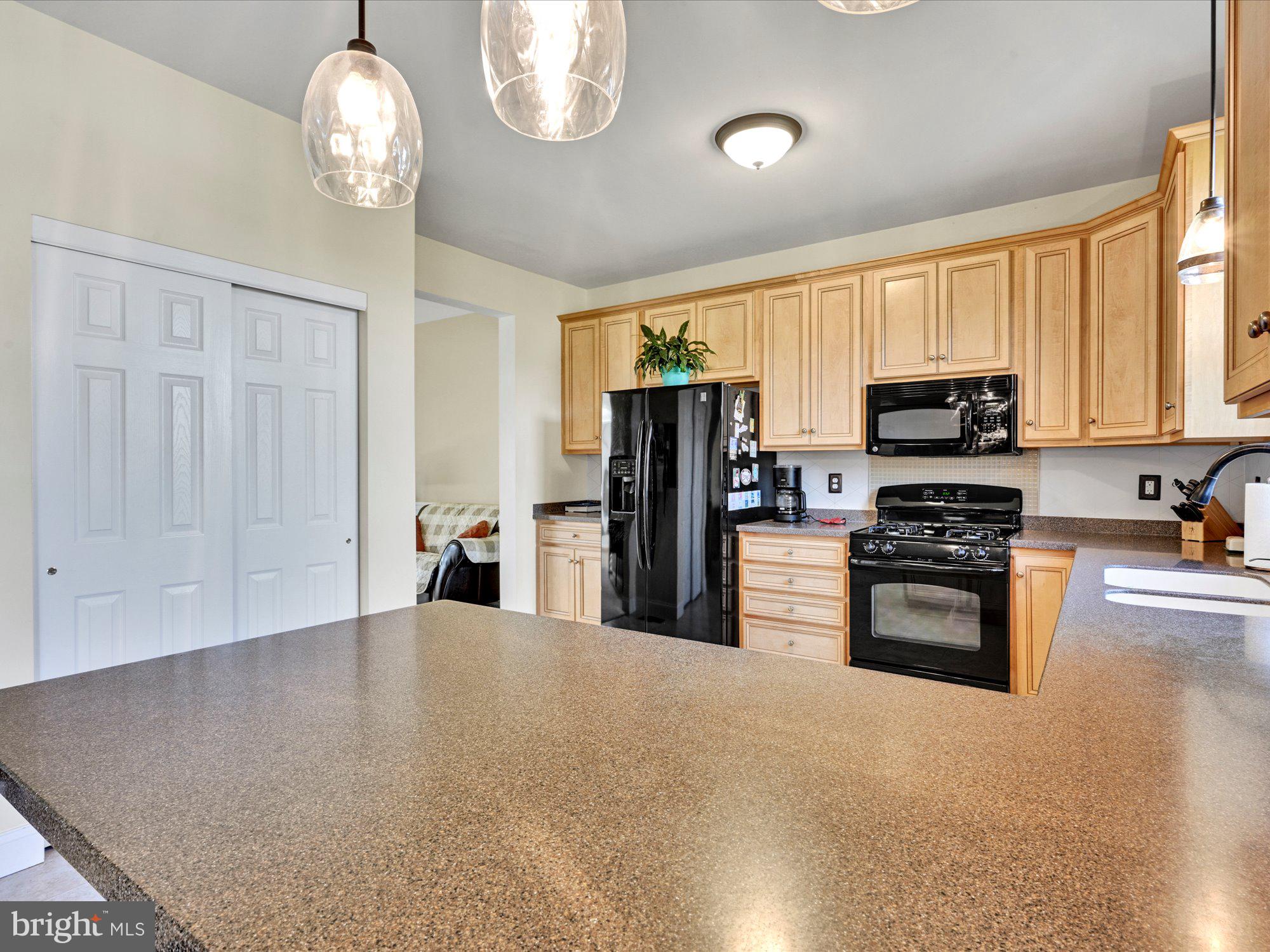 65 Harry Avenue Reading, PA 19607 - Photo 9 of 27
