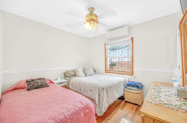 $1,390,000 | 48-18 190th Street | Auburndale