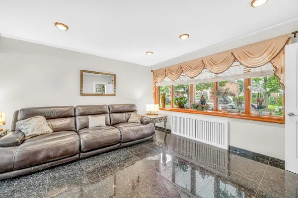 $1,390,000 | 48-18 190th Street | Auburndale