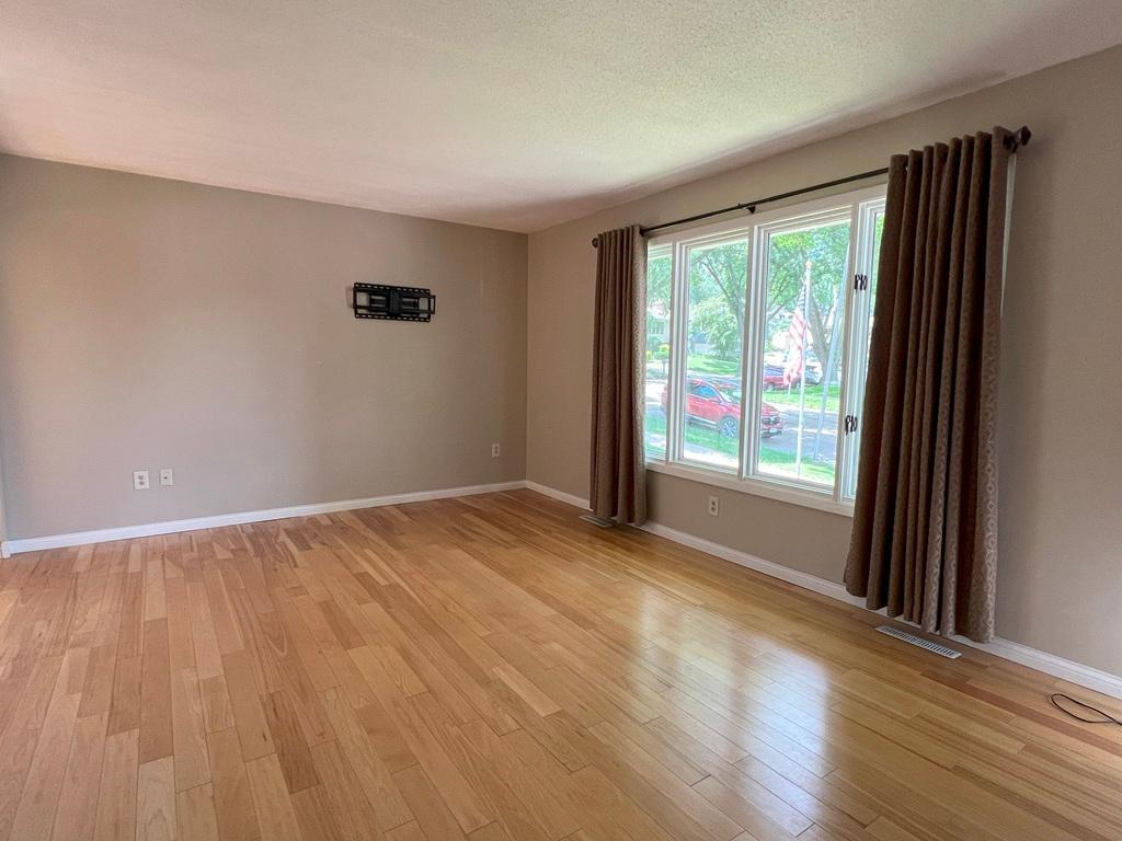 3002 7th Avenue Northwest Rochester, MN 55901 - Photo 4 of 34