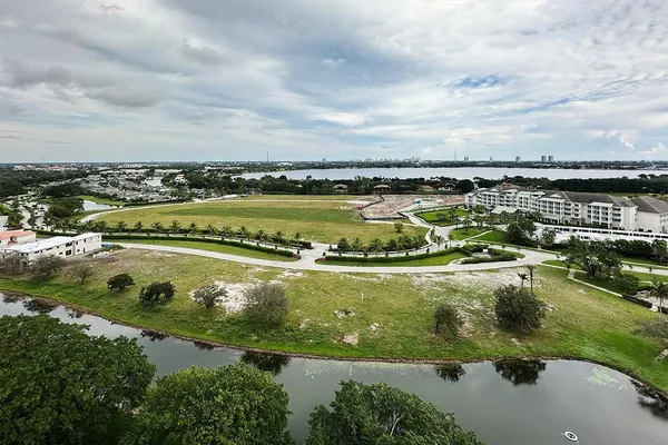 $4,650 | 2480 Presidential Way, Unit 1903, West Palm Beach, FL 33401