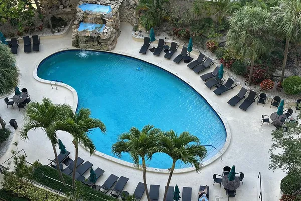 $4,650 | 2480 Presidential Way, Unit 1903, West Palm Beach, FL 33401