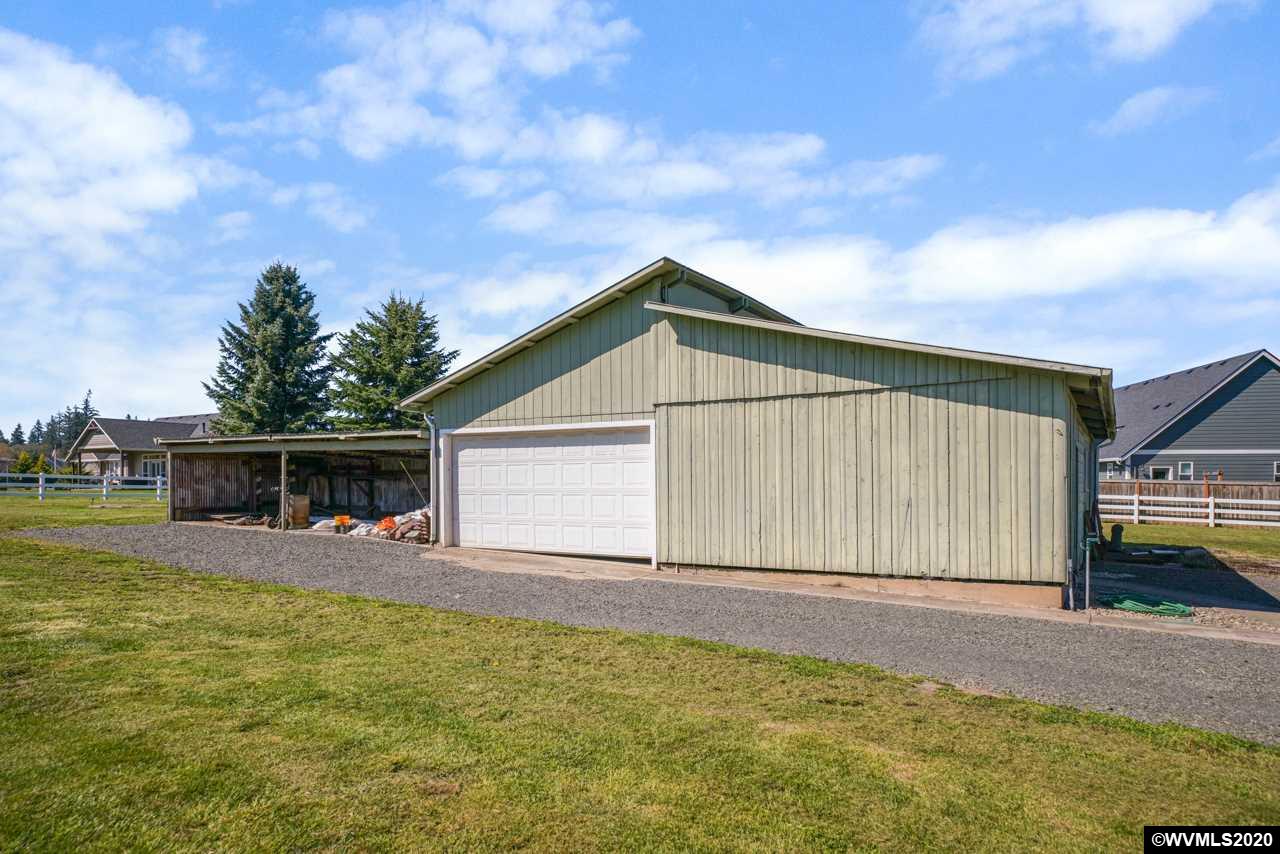 6182 Fruitland Road Northeast Salem, OR 97317 - Photo 39 of 42