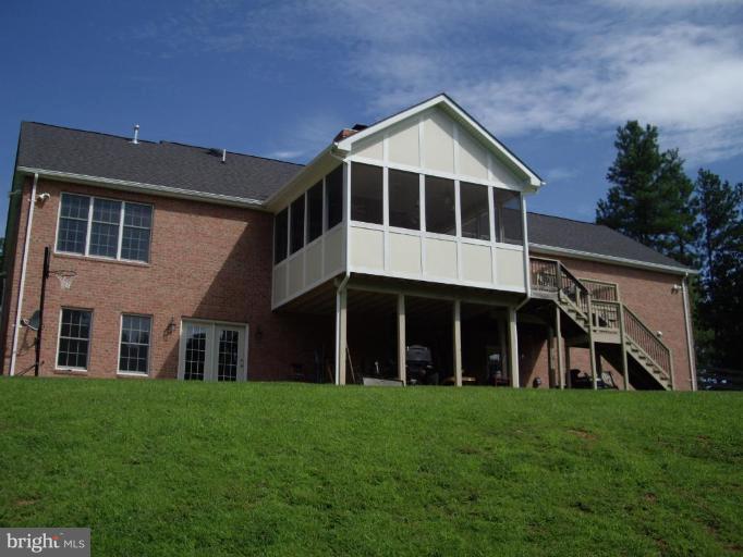 120 Ranger Court Front Royal, VA 22630 - Photo 2 of 19 Exterior (Rear)