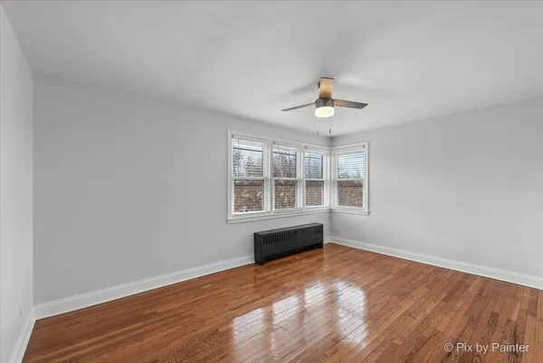 $2,100 | 2737 West Berwyn Avenue, Unit 2, Chicago, IL 60625