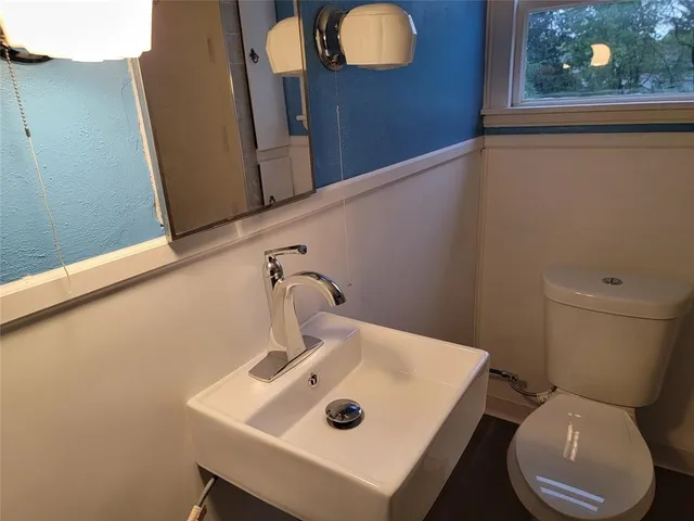 $1,600 | 208 South Liberty Avenue, Unit 1, Endicott, NY 13760