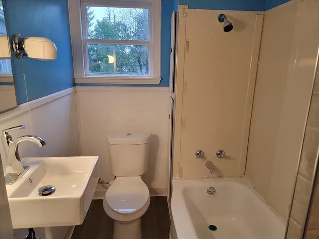 $1,600 | 208 South Liberty Avenue, Unit 1, Endicott, NY 13760