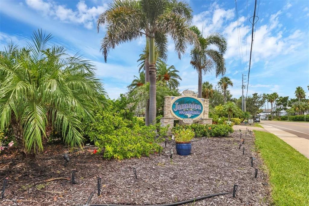 5830 Midnight Pass Road, Unit 54 Sarasota, FL 34242 - Photo 23 of 36 Gallery Image 23