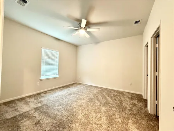 $1,300 | 2301 North Hickory Street, Sherman, TX 75092