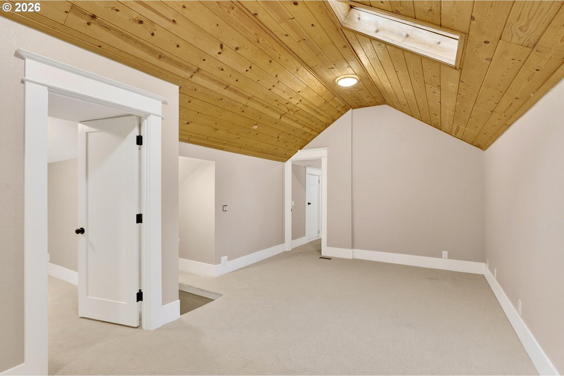 5465 Southwest Scholls Ferry Road Portland, OR 97225 - Photo 31 of 45 Gallery Image 31
