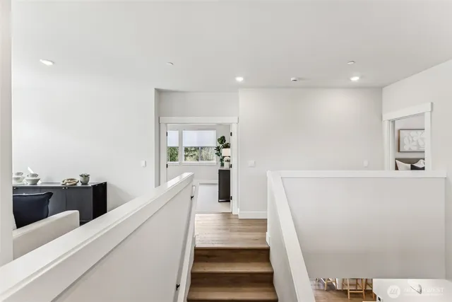 $1,199,990 | 6520 213th (lot 9) Avenue East, Bonney Lake, WA 98391