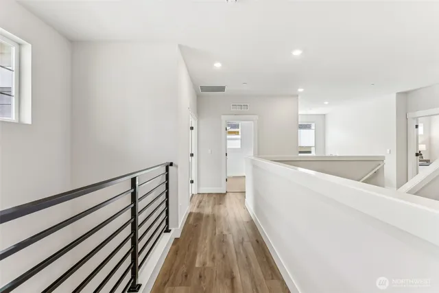 $1,199,990 | 6520 213th (lot 9) Avenue East, Bonney Lake, WA 98391