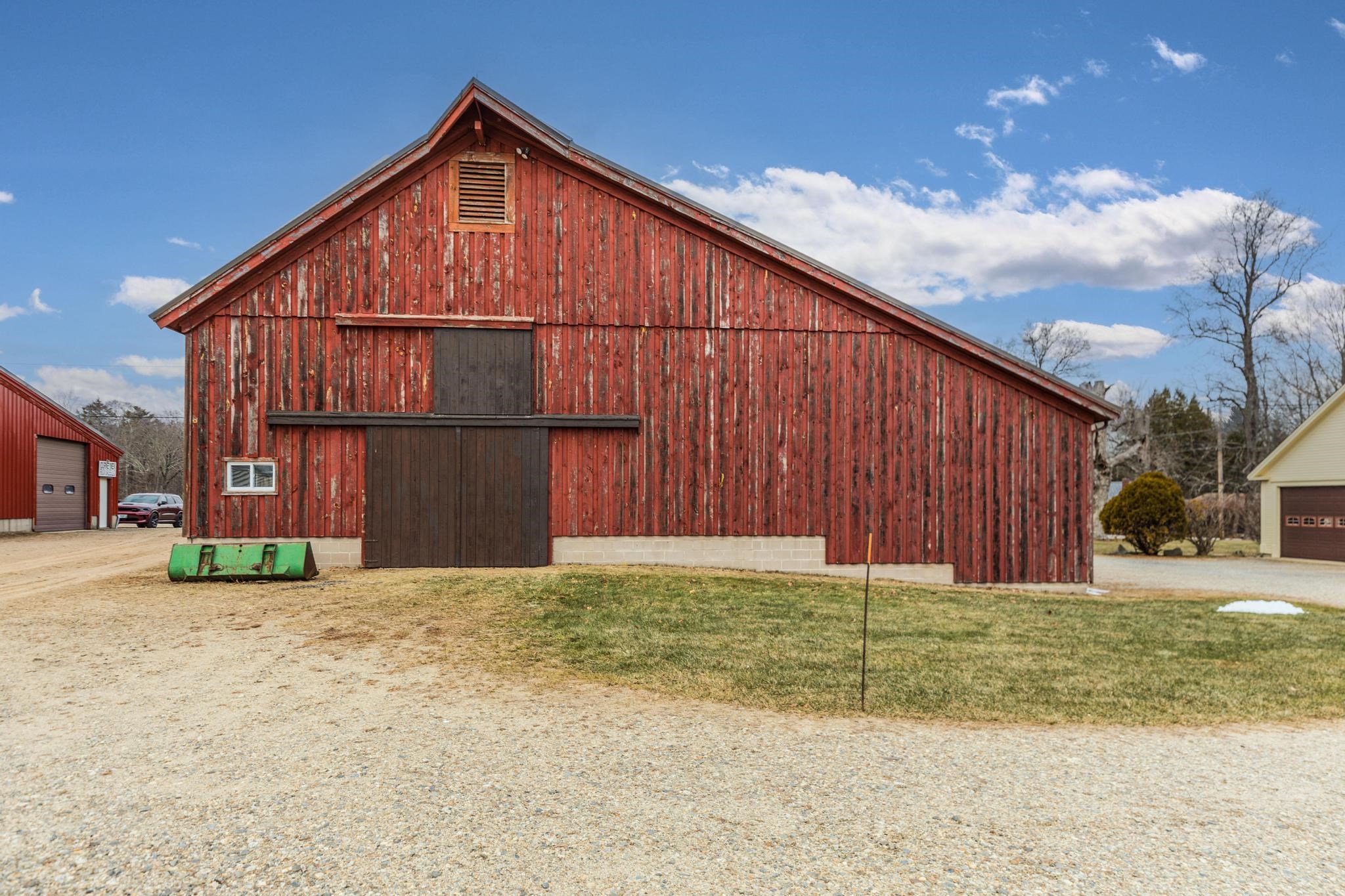 13 N Road Kensington, NH 03833 - Photo 5 of 19