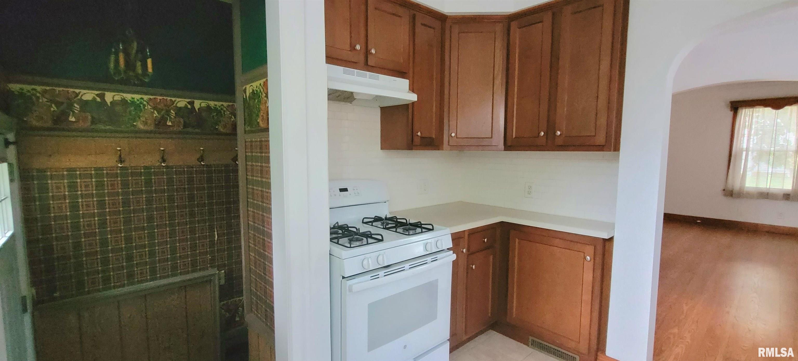2220 Grandview Avenue Springfield, IL 62702 - Photo 17 of 39