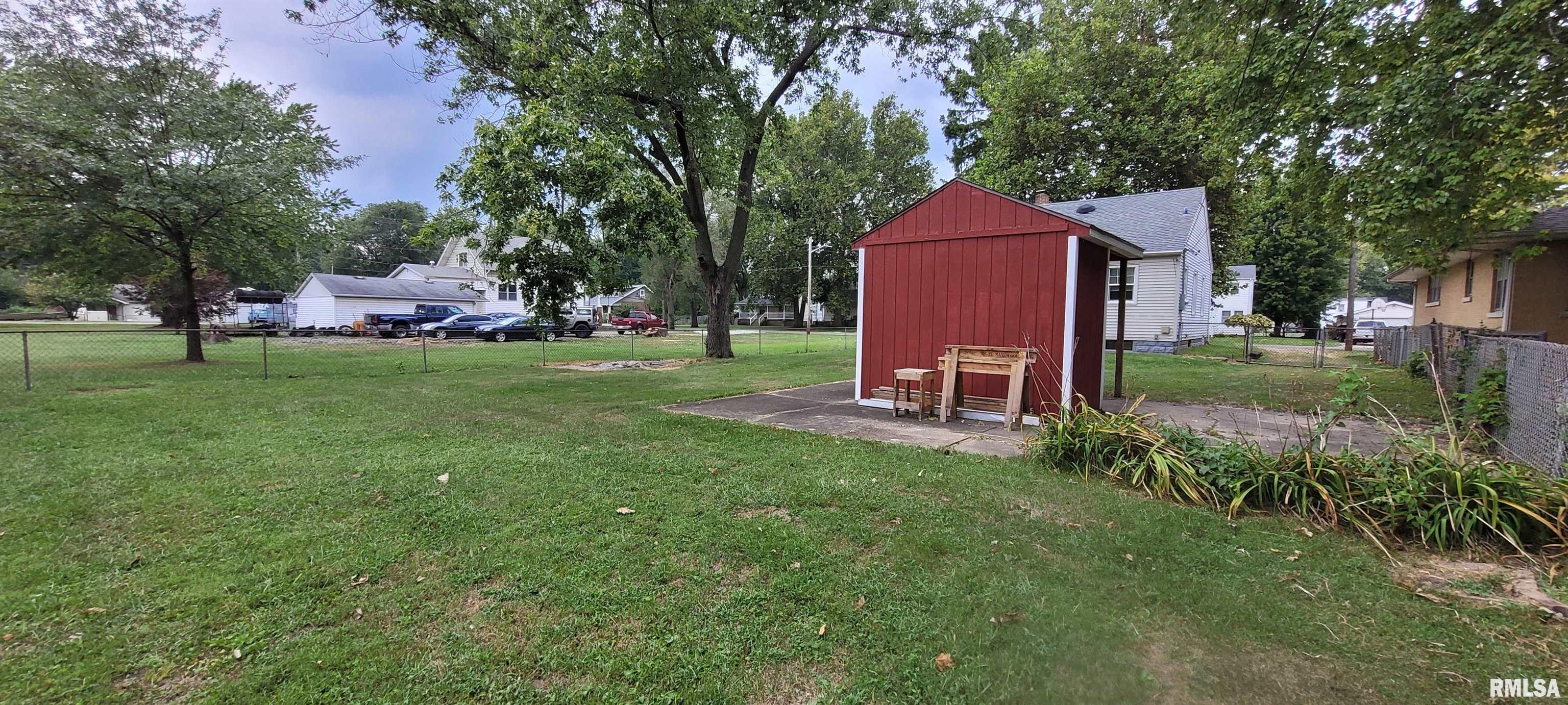 2220 Grandview Avenue Springfield, IL 62702 - Photo 36 of 39