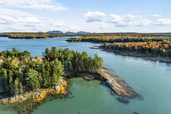 $3,500,000 | 82 Falcon Lane, Lamoine, ME 04605