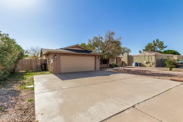 $525,000 | 2435 East Kenwood Circle, Mesa, AZ 85213