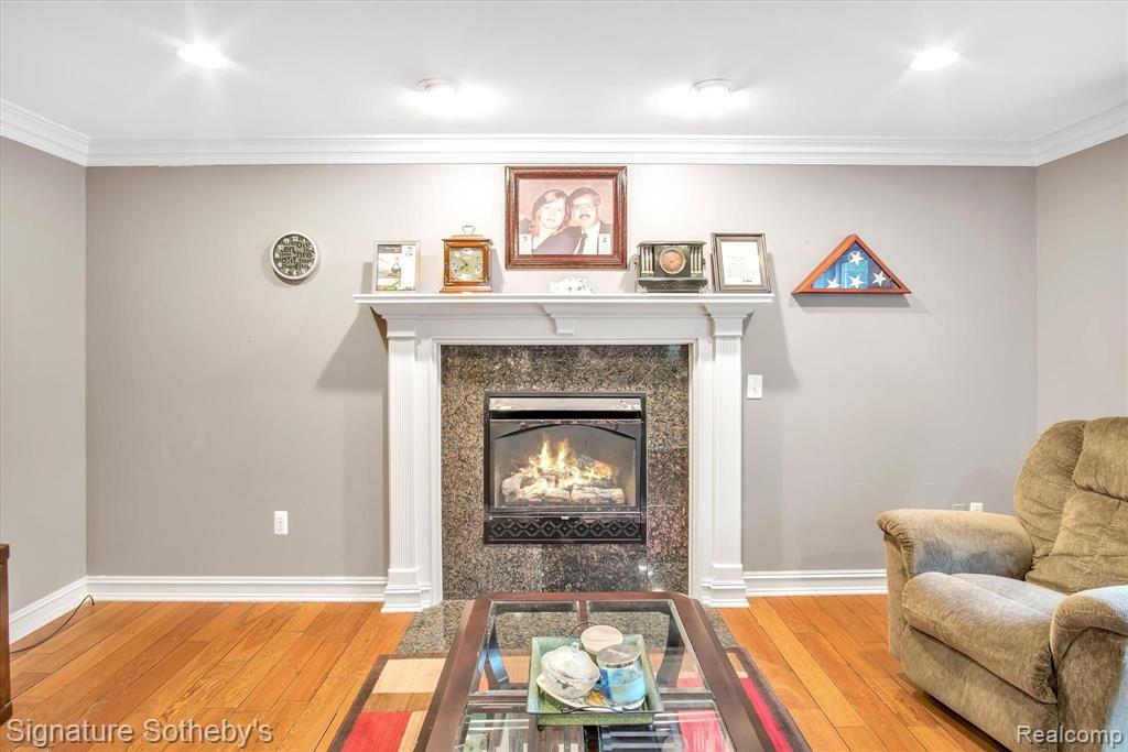 3178 Avalon Road Rochester, MI 48309 - Photo 12 of 54