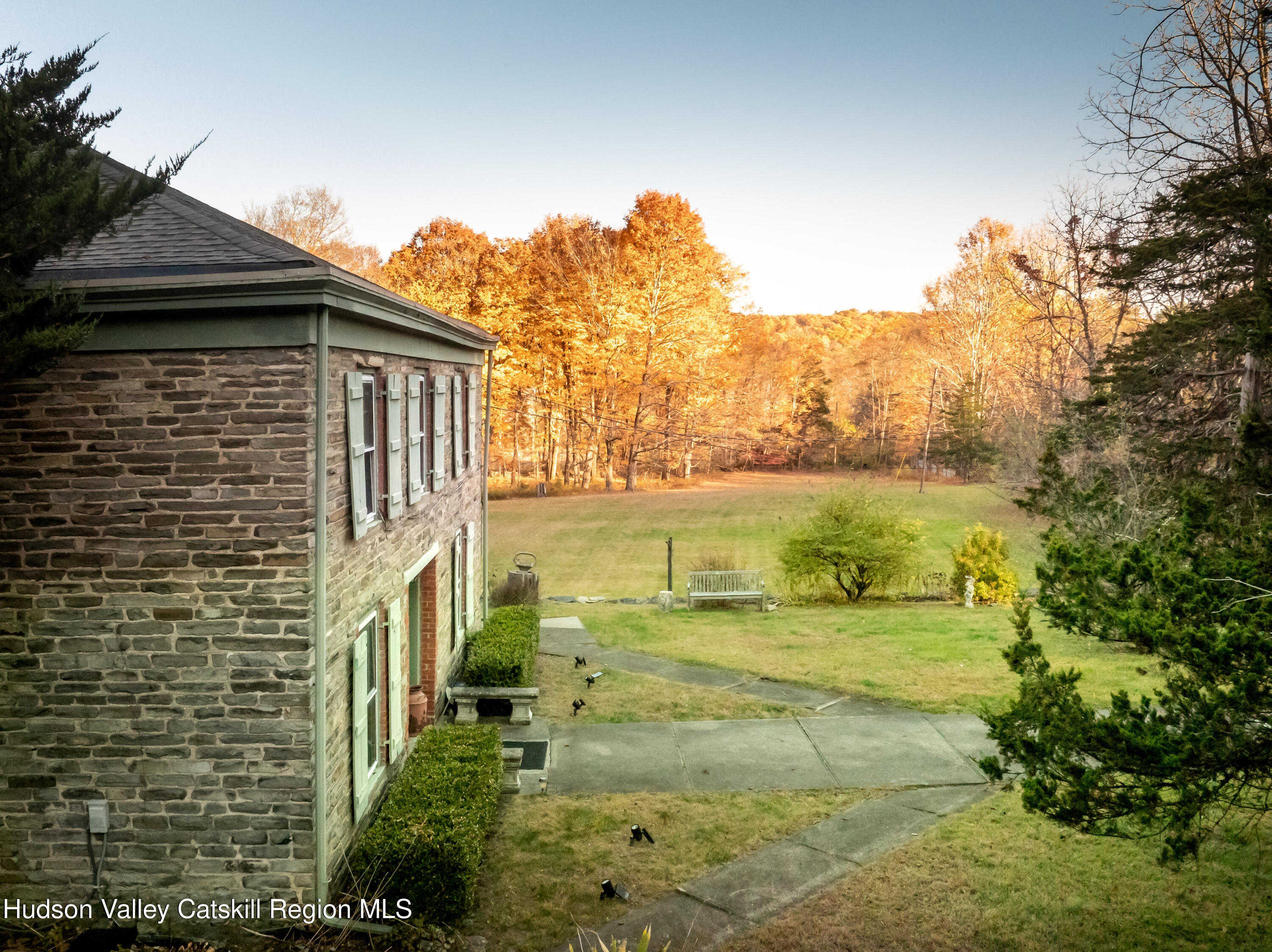 660 N. Chodikee Lake 2 LR-406