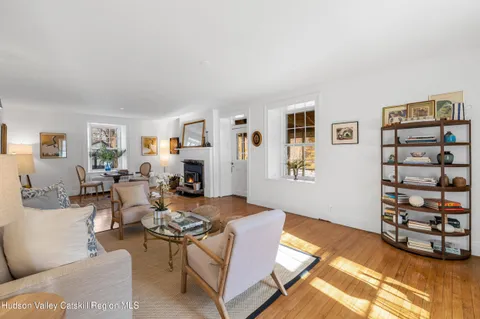 $639,000 | 668 North Chodikee Lake Road, Highland, NY 12528