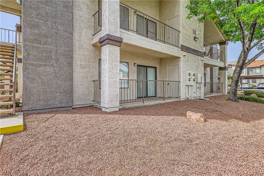1575 West Warm Springs Road, Unit 1613 Henderson, NV 89014 - Photo 37 of 39 View of building exterior