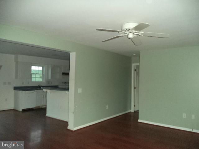 1619 Deep Run Road Whiteford, MD 21160 - Photo 8 of 26 Living Room