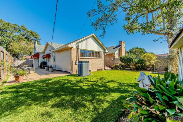 $375,000 | 102 Palm Place, Thibodaux, LA 70301