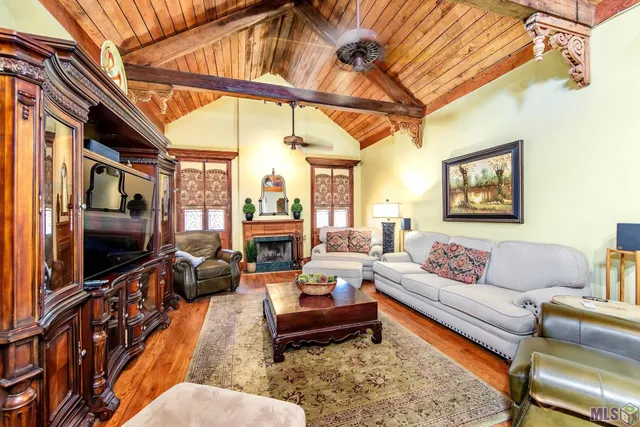 $375,000 | 102 Palm Place, Thibodaux, LA 70301