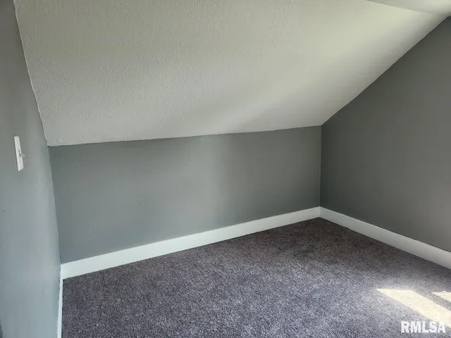 $88,000 | 1007 South Oak Street, Delavan, IL 61734