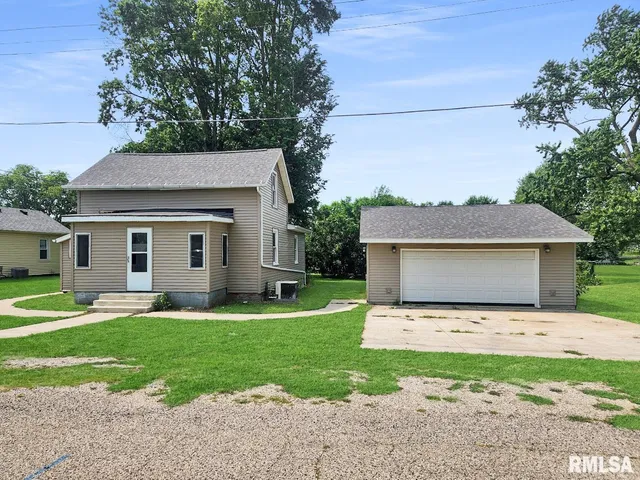 $88,000 | 1007 South Oak Street, Delavan, IL 61734