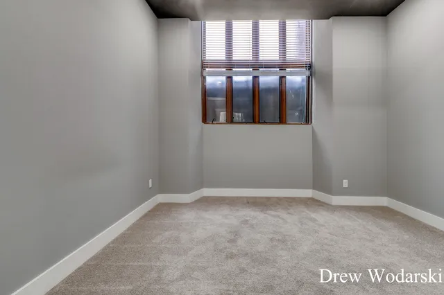 $260,000 | 253 Prospect Avenue Northeast, Unit 105, Grand Rapids, MI 49503