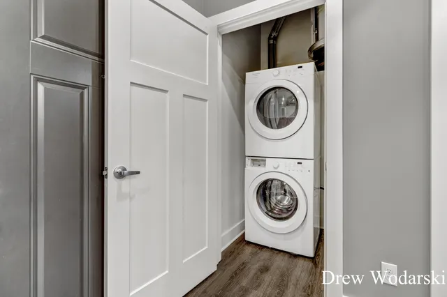 $260,000 | 253 Prospect Avenue Northeast, Unit 105, Grand Rapids, MI 49503