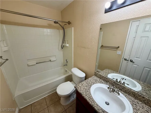 $925 | 6800 East Lake Mead Boulevard, Unit 1055, Las Vegas, NV 89156