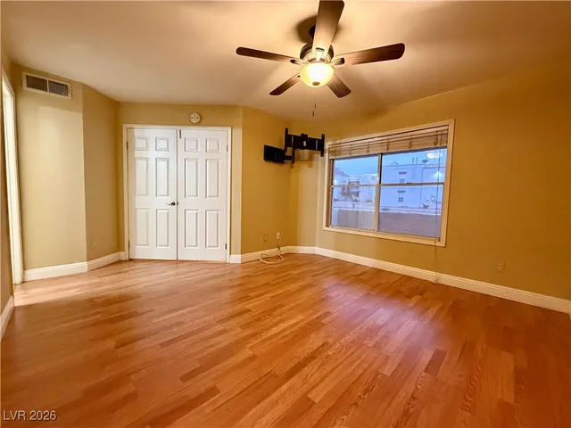 $925 | 6800 East Lake Mead Boulevard, Unit 1055, Las Vegas, NV 89156